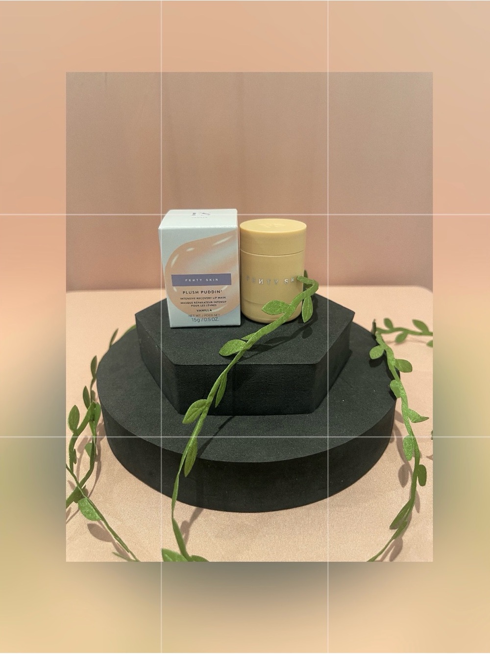 Fenty Beauty Plush Puddin' Intensive Recovery Lip Mask